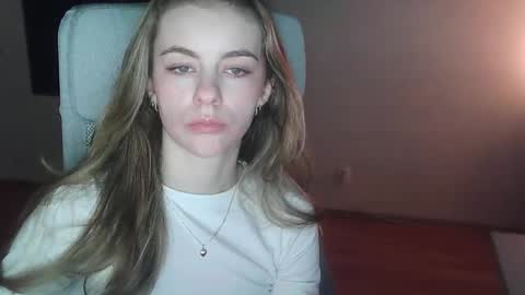 AriaCreazy online show from 1, 2, 2026