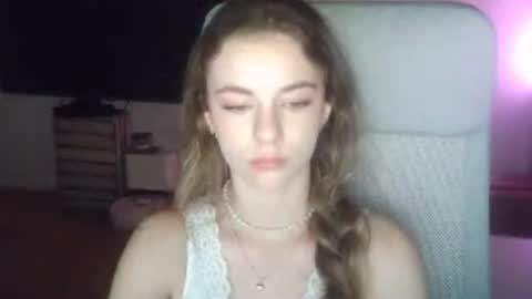 Snapshot of ariacreazy chatting on 9, 6, 2026 AriaCreazy online show from 9, 6, 2026
