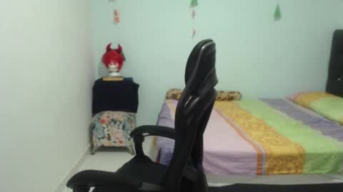 ...Ariana... online show from 3, 3, 2025