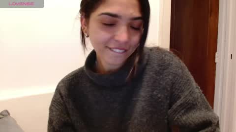 Snapshot of ariagal chatting on 27, 4, 2026 ariagal online show from 27, 4, 2026
