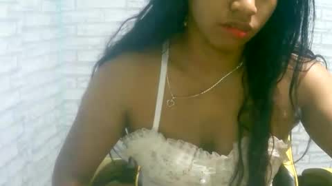 Snapshot of ariah13 chatting on 16, 5, 2026 ariah13 online show from 16, 5, 2026