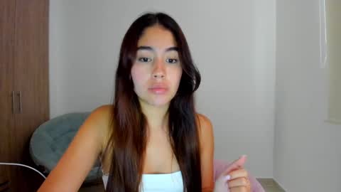 Aria Montgomery online show from 5, 3, 2025