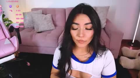   online show from 25, 11, 2025