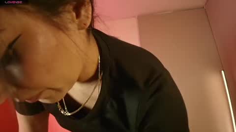 Snapshot of ariana_bae_ chatting on 27, 6, 2026 online show from 27, 6, 2026