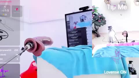 Snapshot of ariana_girl_ chatting on 5, 3, 2025 ariana girl online show from 5, 3, 2025