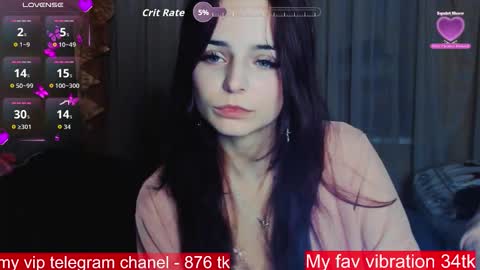 Snapshot of ariana_light chatting on 19, 11, 2025 Ariana online show from 19, 11, 2025