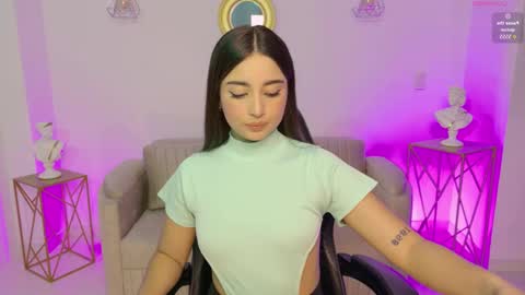 Snapshot of ariana_monroe01 chatting on 7, 11, 2025 Ariana online show from 7, 11, 2025