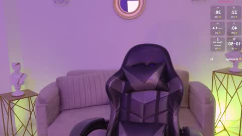 Snapshot of ariana_monroe01 chatting on 15, 11, 2025 Ariana online show from 15, 11, 2025