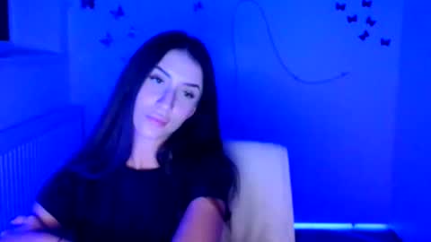 Snapshot of ariana_muur chatting on 10, 11, 2025 Ariana online show from 10, 11, 2025