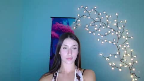 Snapshot of ariana_muur chatting on 14, 11, 2025 Ariana online show from 14, 11, 2025