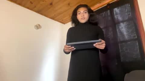 Snapshot of ariana_rodriguez_ chatting on 4, 6, 2026 Ariana Rodriguez trans Girl online show from 4, 6, 2026