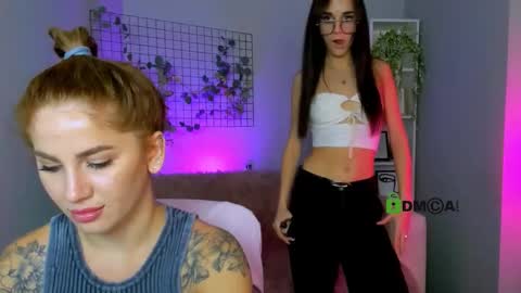 Snapshot of ariana_ross7 chatting on 19, 9, 2025 ariana_ross7 online show from 19, 9, 2025