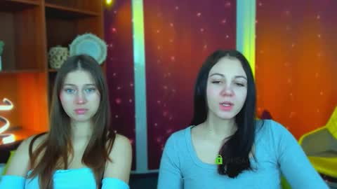 arianaa_cat online show from 11, 3, 2026