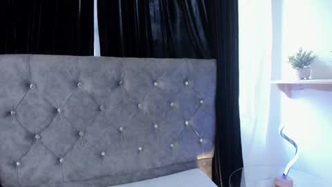 Snapshot of arianaa_jones chatting on 3, 12, 2025 online show from 3, 12, 2025