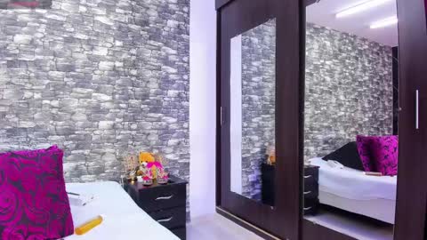 Ariana online show from 4, 3, 2025