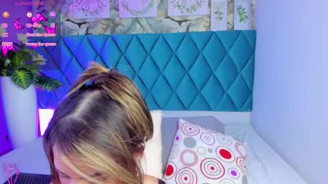 Snapshot of arianablacke chatting on 8, 11, 2025 Ari online show from 8, 11, 2025