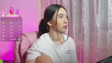 Snapshot of arianahot777 chatting on 3, 11, 2025 arianahot777 online show from 3, 11, 2025