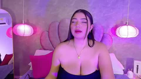 Snapshot of arianarougee chatting on 11, 7, 2026 ArianaRougee online show from 11, 7, 2026