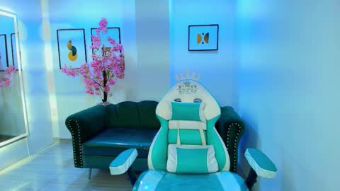 Snapshot of arianna_sweeet chatting on 13, 11, 2025 arianna_sweeet online show from 13, 11, 2025