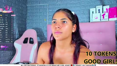 Snapshot of ariannalewis1 chatting on 27, 2, 2025 Arianna online show from 27, 2, 2025