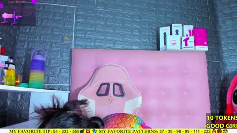 Snapshot of ariannalewis1 chatting on 26, 9, 2025 Arianna online show from 26, 9, 2025