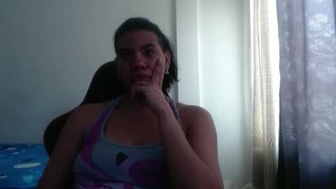 Snapshot of ariannaloovel chatting on 22, 10, 2025 ariannaloovel online show from 22, 10, 2025