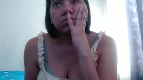 Snapshot of ariannaloovel chatting on 18, 12, 2025 ariannaloovel online show from 18, 12, 2025