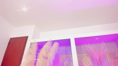 Snapshot of ariarusso_ chatting on 17, 12, 2025 ariarusso_ online show from 17, 12, 2025