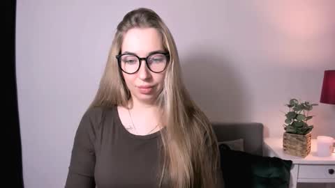 Snapshot of ariaswan chatting on 14, 1, 2026 Aria online show from 14, 1, 2026