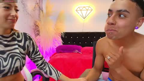 ariatna_andy online show from 15, 4, 2026