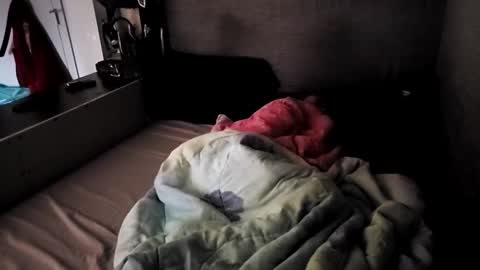 Snapshot of aricsoro69 chatting on 26, 12, 2024 Sophie girard online show from 26, 12, 2024