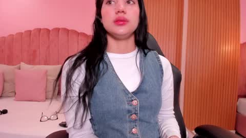 Snapshot of ariel_jonnes chatting on 16, 12, 2024 Ariel online show from 16, 12, 2024