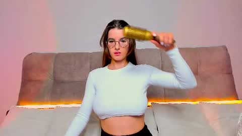 Ariella online show from 21, 7, 2026