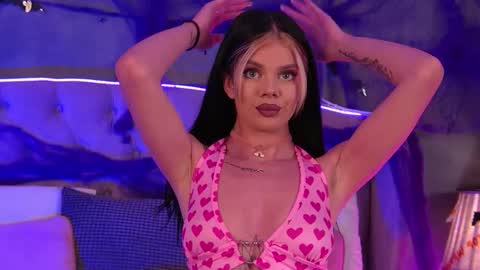 Snapshot of ariellsweety chatting on 25, 10, 2025 Ariell online show from 25, 10, 2025