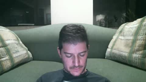 Snapshot of arielsinho chatting on 25, 11, 2025 Anon online show from 25, 11, 2025