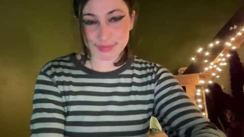 ariel  colin when hes here online show from 22, 3, 2026