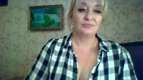 ArielXLoveresss online show from 11, 9, 2025