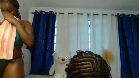 aries_flame online show from 4, 4, 2026