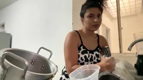 Snapshot of aries_plays chatting on 25, 11, 2025 aries_plays online show from 25, 11, 2025