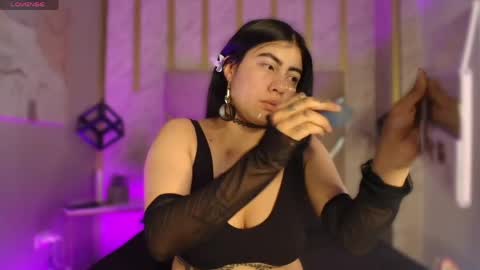 Ariia sweett online show from 3, 4, 2026