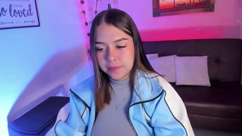 Snapshot of ariianabaker chatting on 29, 10, 2025 Arianna online show from 29, 10, 2025