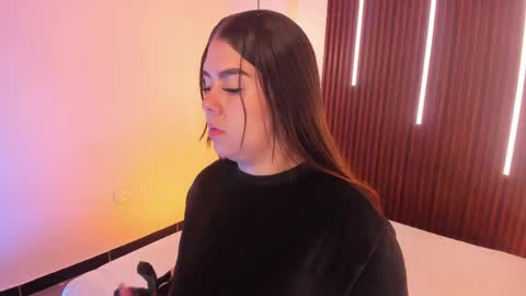  Arianna  online show from 6, 4, 2026