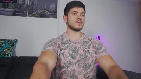 Snapshot of arilass chatting on 14, 11, 2025 A n g e l f r o m H e l l online show from 14, 11, 2025