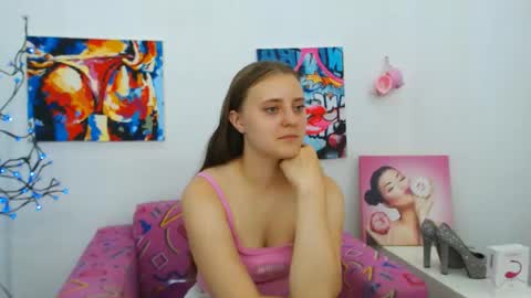 Snapshot of arinabelle chatting on 7, 7, 2026 arinabelle online show from 7, 7, 2026