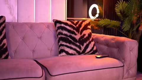 Snapshot of arinarhodes chatting on 23, 10, 2025 Arina online show from 23, 10, 2025