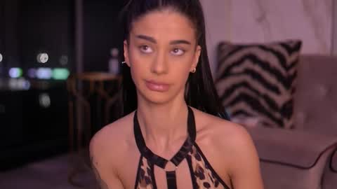 Snapshot of arinarhodes chatting on 29, 11, 2025 Arina online show from 29, 11, 2025