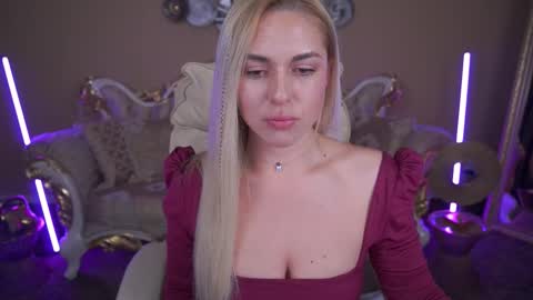 Snapshot of arishkalulu chatting on 4, 12, 2025 Arishka online show from 4, 12, 2025