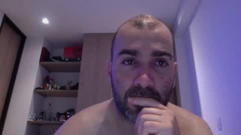 aristi11 online show from 28, 1, 2025