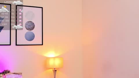 Snapshot of arivega chatting on 19, 12, 2024 Nice to meet you thumb up me please its important I LOOK MY BIO DOWN online show from 19, 12, 2024