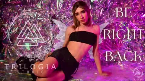 Snapshot of arivega chatting on 27, 12, 2024 Nice to meet you thumb up me please its important I LOOK MY BIO DOWN online show from 27, 12, 2024